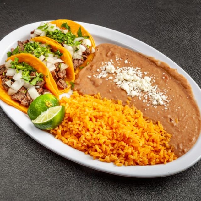 Tres Tacos Meal.
